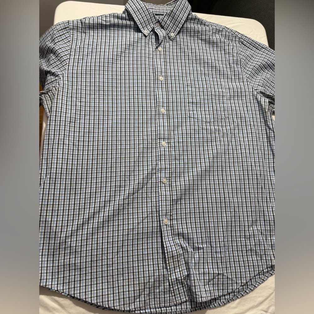 Croft & Barrow Men's Navy and White Plaid Shirt